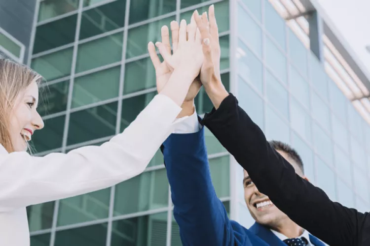 9 věcí, které zaměstnance motivují lépe než peníze