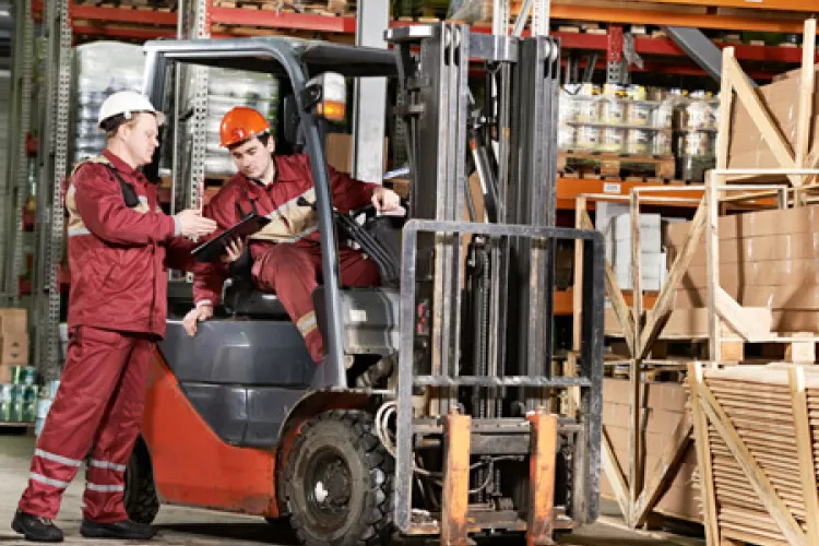 Řidič VZV do 3,5t. Práce blízko Mladé Boleslavi 