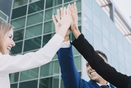 9 věcí, které zaměstnance motivují lépe než peníze