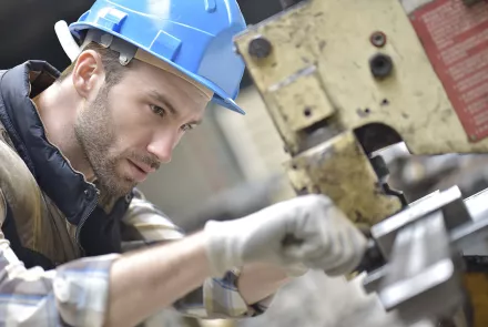 Outsourcing výroby - převod na externího dodavatele výrobní funkce nebo části úkolů spojených s výrobou výrobků