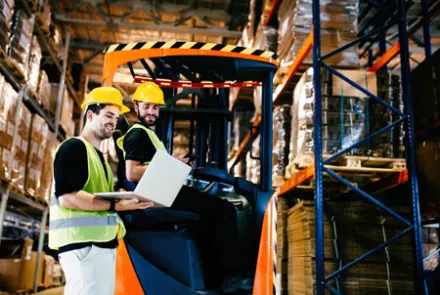 Logistika. Outsourcing v logistice. Europa WORKINTENSE