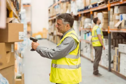 Outsourcing logistických služeb - skladování.