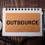 Outsourcing podnikových procesů Vám pomůže nejen snížit náklady