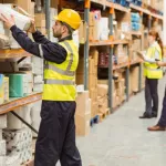 Skladník-picker. Práce ve skladě. Postřižin okolí Prahy Skladník-picker. Práce ve skladě. Postřižin okolí Prahy