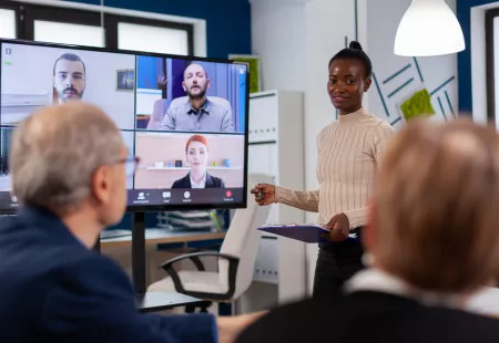 Správa vzdálených zaměstnanců: jak zajistit účinnou práci na dálku