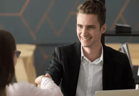 Zprostředkování zaměstnání přes pracovní agenturu