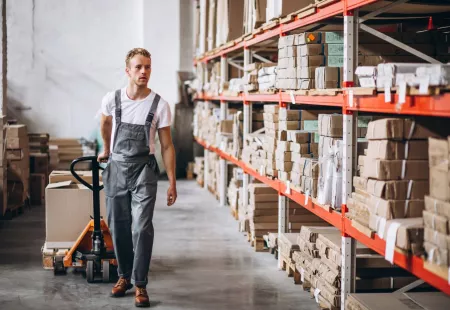 Skladník. Mnichovo Hradiště, okres Mladá Boleslav Skladník. Mnichovo Hradiště, okres Mladá Boleslav