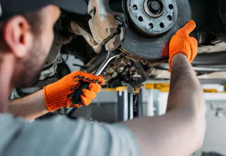 Manipulační dělník. Práce v České republice, Dobrovice Manipulační dělník. Práce v České republice, Dobrovice