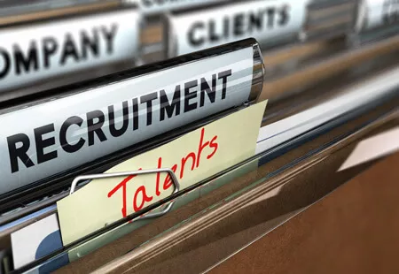 Executive search a head hunter efektivní a účinný způsob získat vysoce kvalifikovaných pracovníků do své firmy. Europa Workintense Executive search a head hunter efektivní a účinný způsob získat vysoce kvalifikovaných pracovníků do své firmy. Europa Workintense