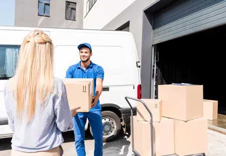 Logistika pro e-shopy. Europa WORKINTENSE Logistika pro e-shopy. Europa WORKINTENSE